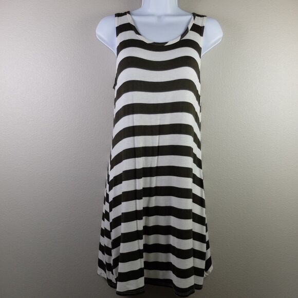 Olivia Rae Striped Sleeveless Strappy Back Swing Dress Size Medium - Picture 1 of 7
